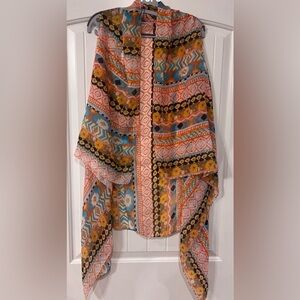 Bundle of 2- size Large sleeveless kimono - both for $20